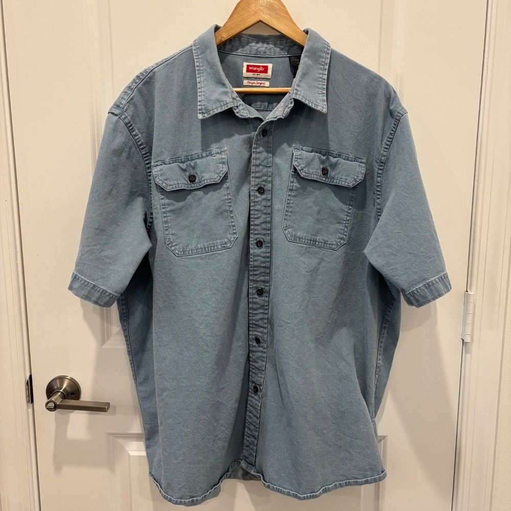 Wrangler | Denim Button Up Short Sleeve Utility Shirt Men's Sz 2XL
